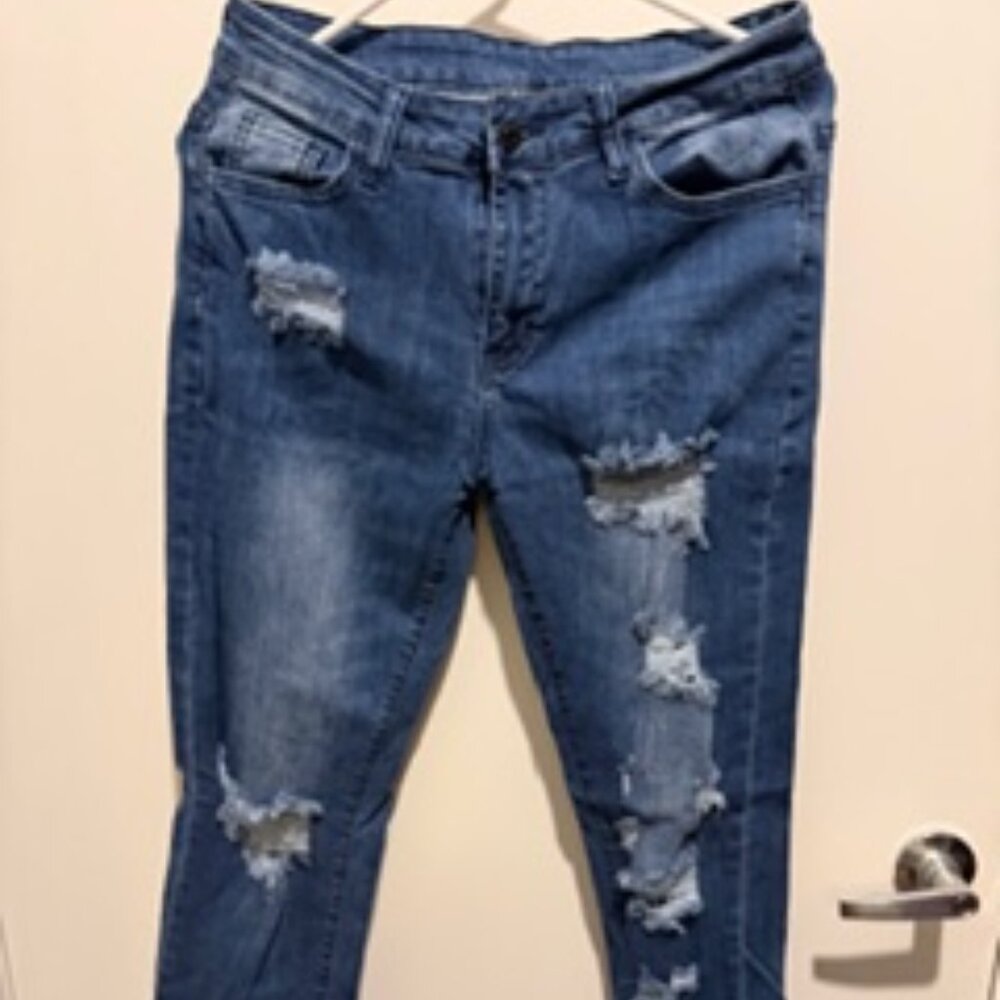 KUNMI Frayed Loose‑Fit Jeans Size 10 Distressed Excellent Condition
